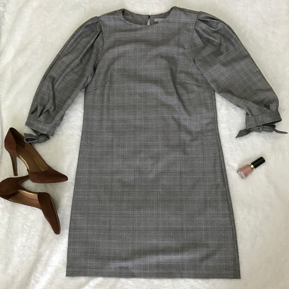 Check puff sleeve dress